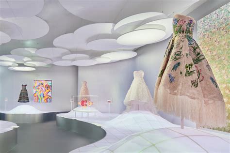 dezeen dior oma partner shohei shigematsu|shigematsu dior.